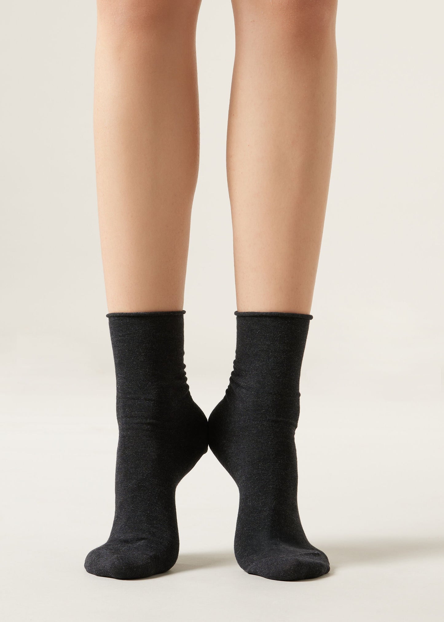 Non-Elastic Cotton Ankle Socks