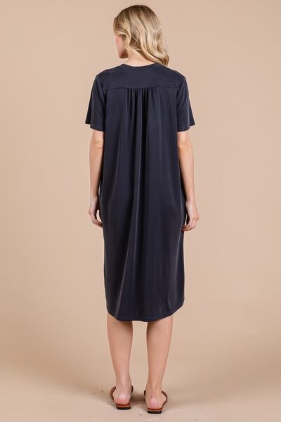 Ces Femme Midi-Kleid mit Seitenschlitz, kurzen Ärmeln und Taschen