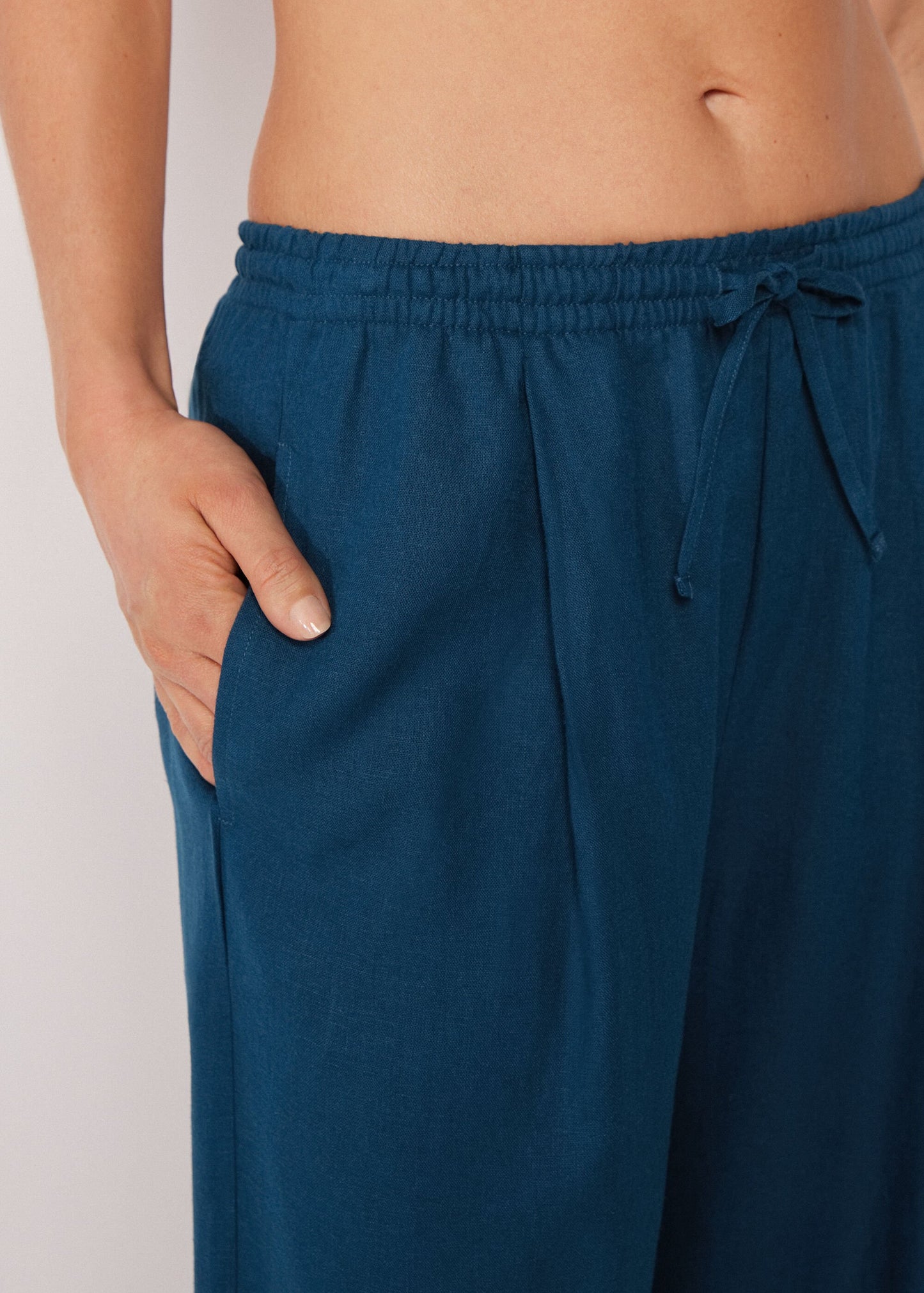 Linen and Viscose Palazzo Trousers