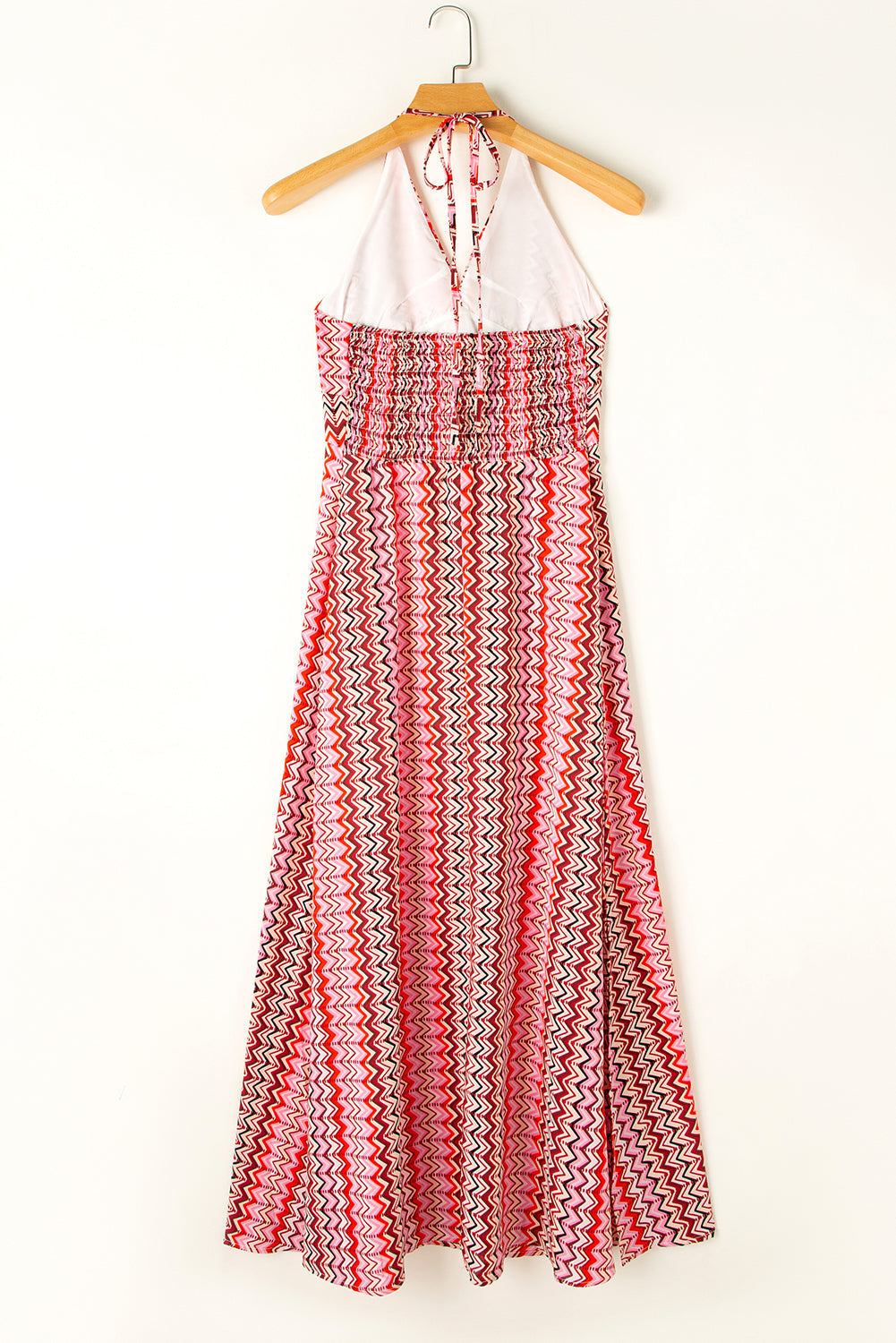 Rotes Neckholder-Maxikleid im Tribal-Boho-Stil mit Rückenausschnitt