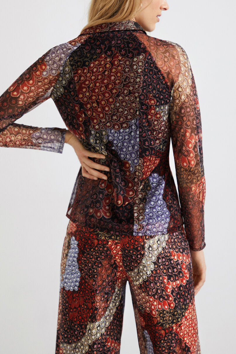 Elastic blouse friezes