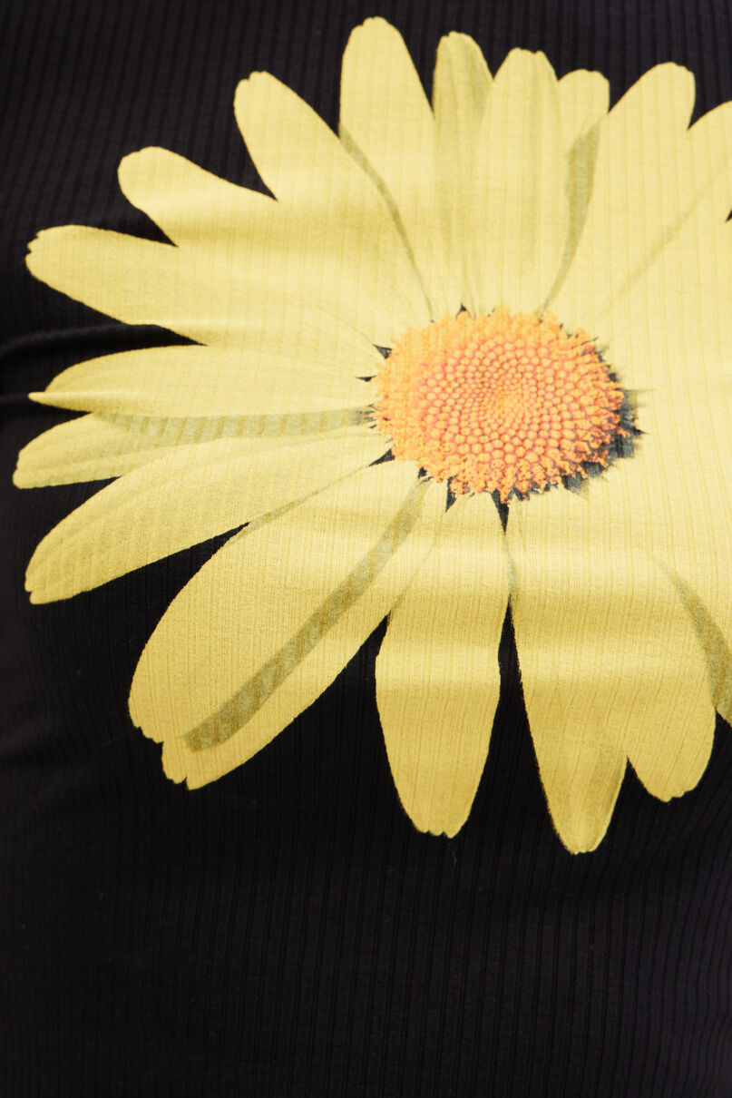 Ribbed daisy T-shirt