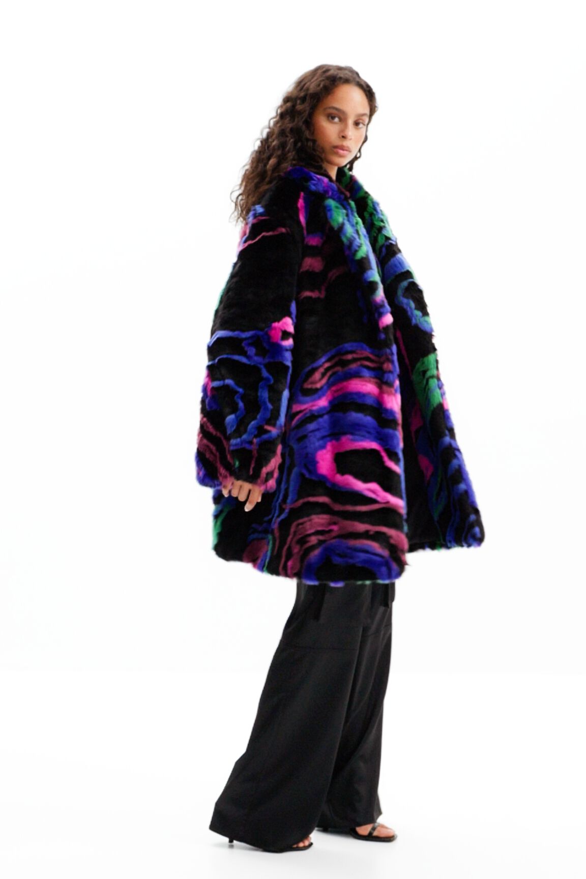 Fur-effect coat
