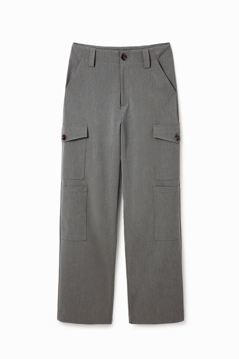 Wide cargo trousers