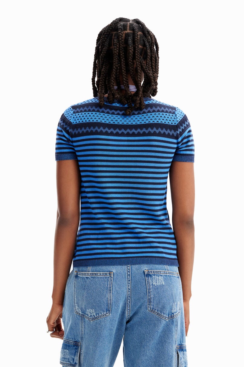 Knit flower T-shirt