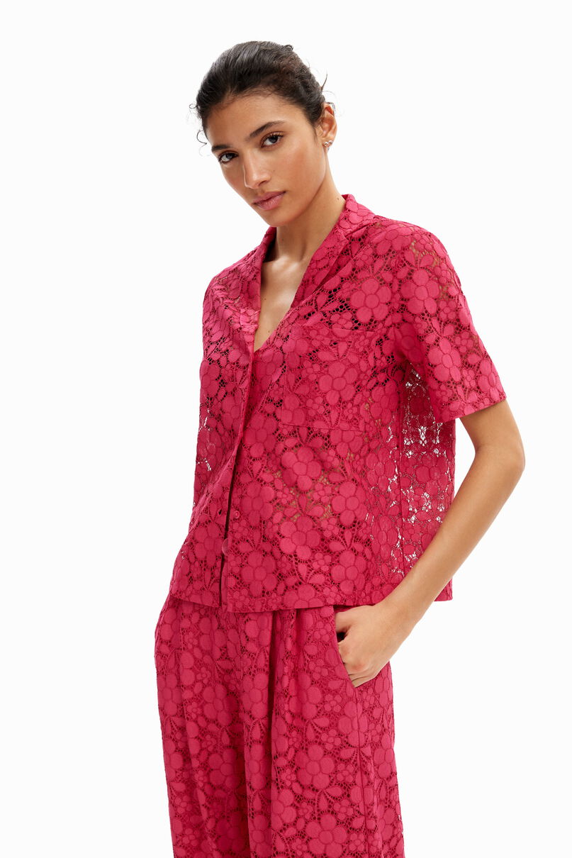 Short lace resort shirt