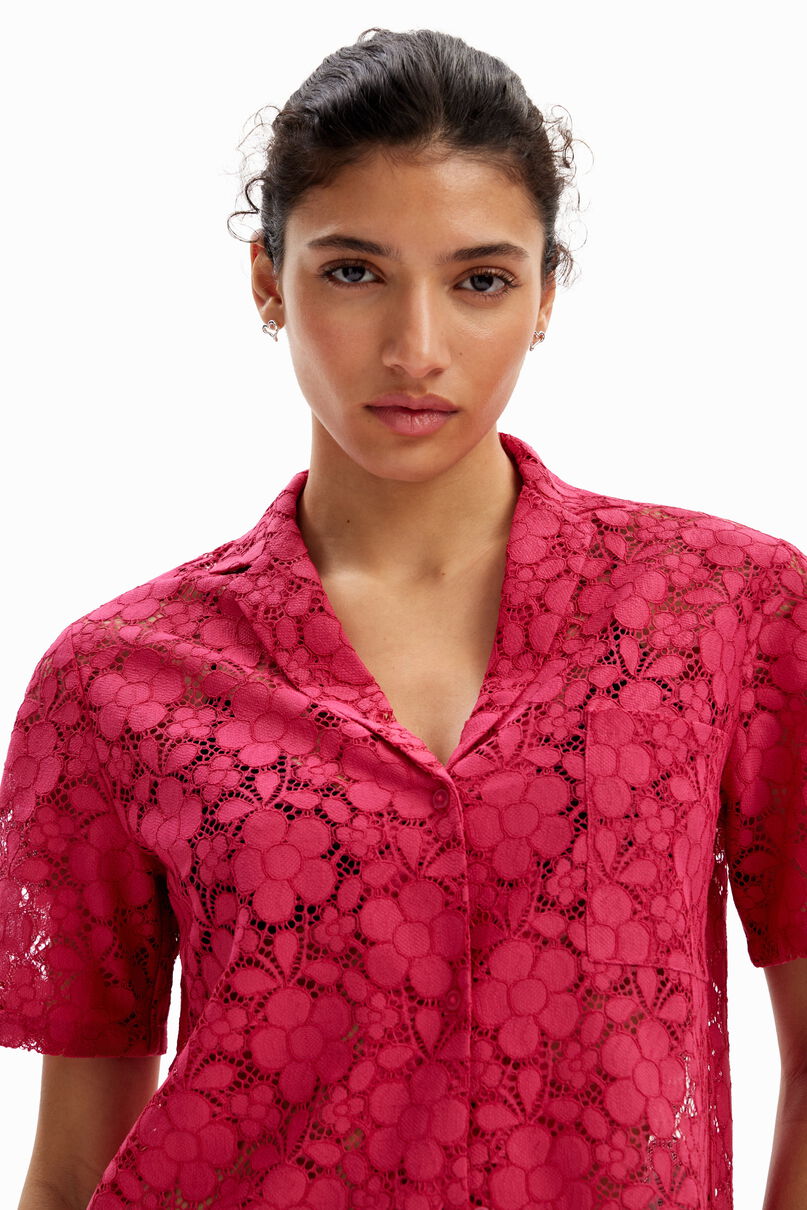 Short lace resort shirt