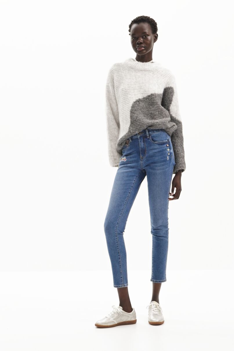 Slim embroidered jeans