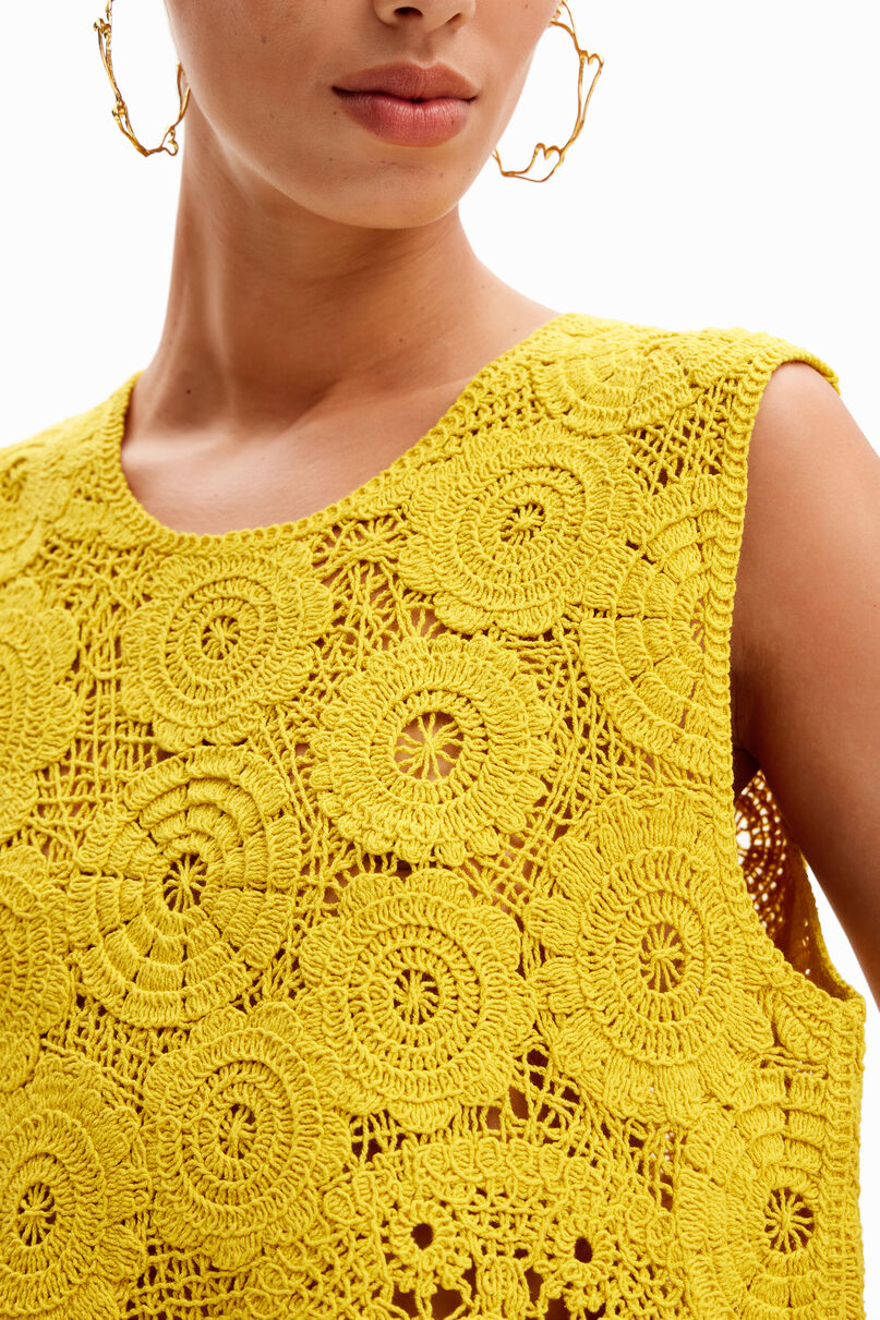 Floral crochet T-shirt