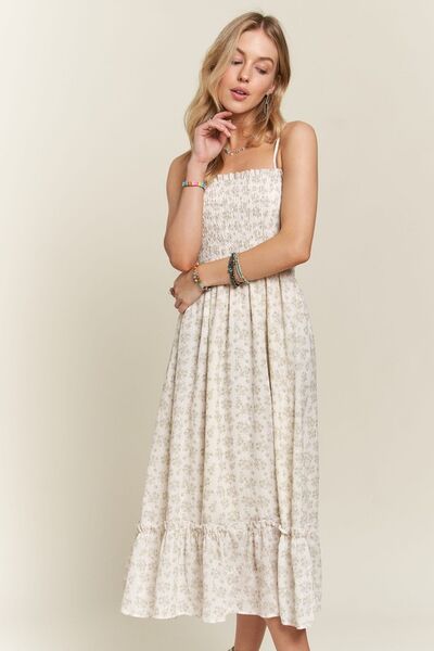 ADORA Gesmoktes geblümtes Camisole-Kleid mit Rüschensaum