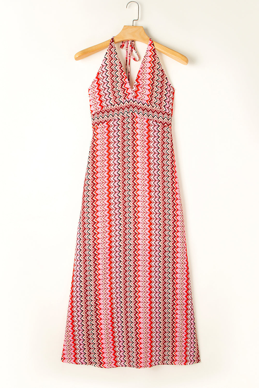 Rotes Neckholder-Maxikleid im Tribal-Boho-Stil mit Rückenausschnitt