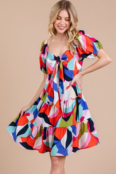 Ces Femme Abstrakt gemustertes Kleid mit Herzausschnitt und Puffärmeln