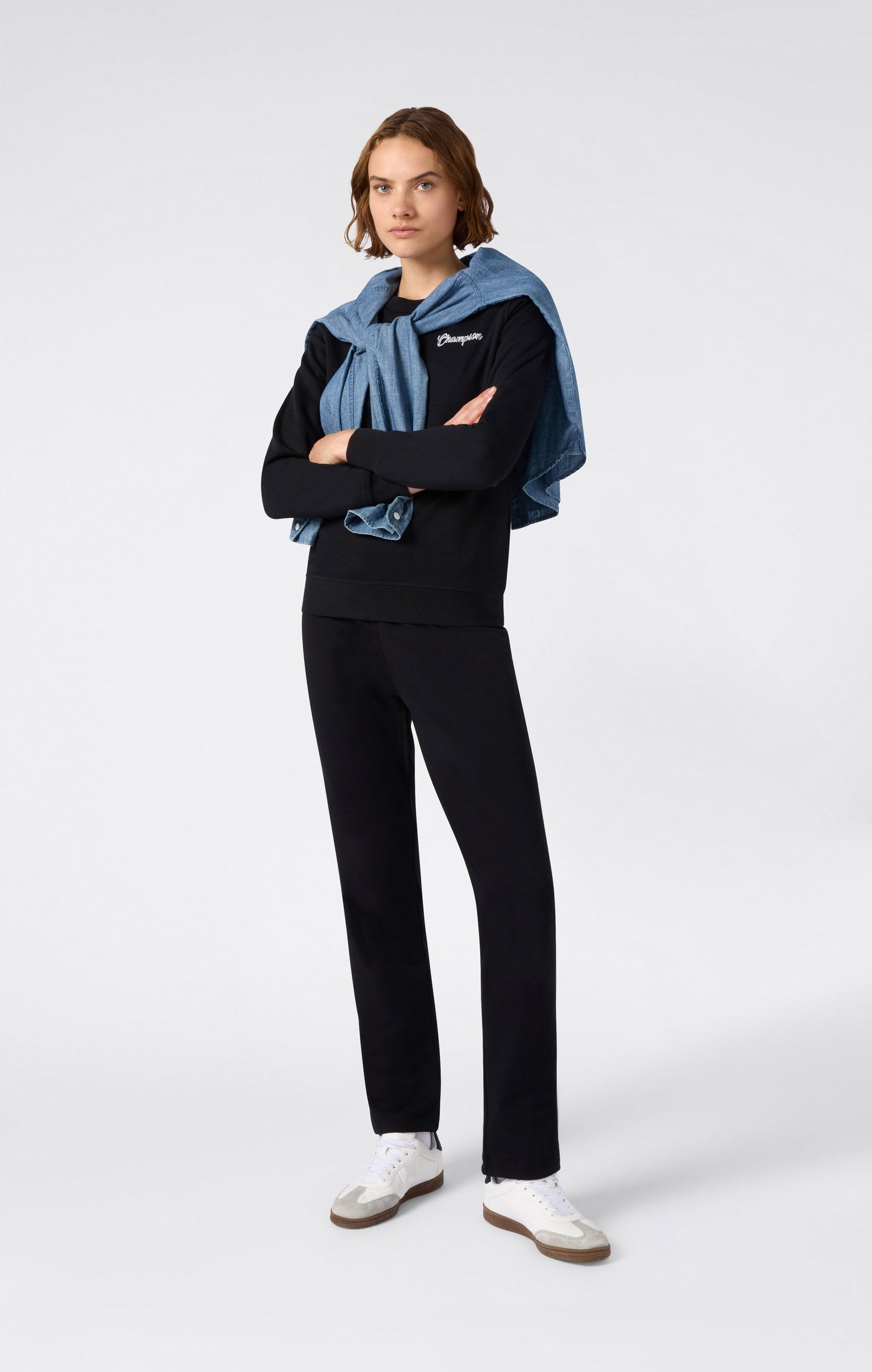 Women's Slim Fit Lightweight Straight-Leg Pants