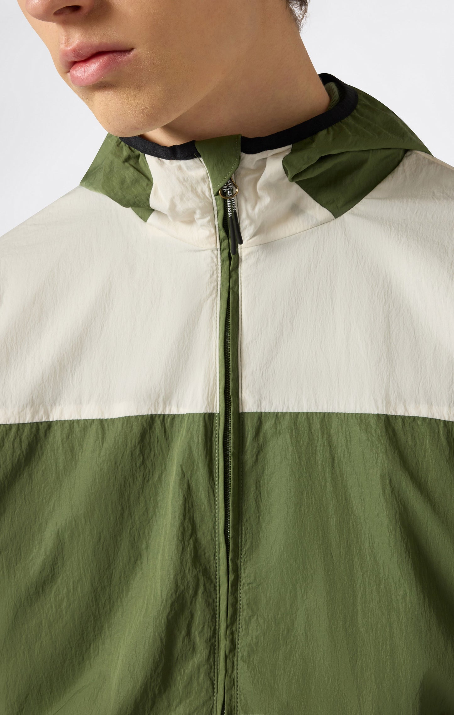 Men's Lightweight Hooded Windbreaker Jacket
