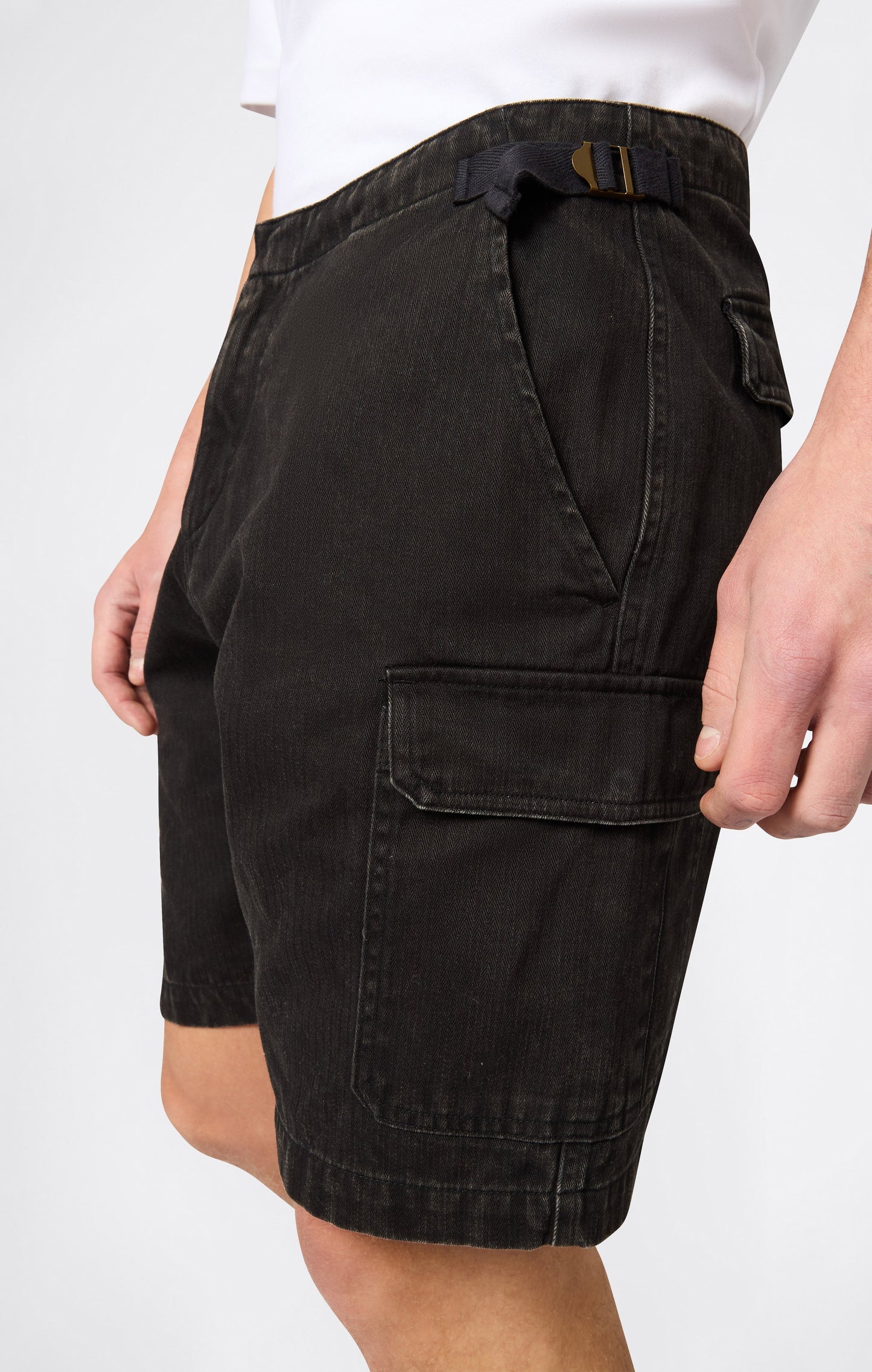 Men's 7 Woven Cargo Shorts