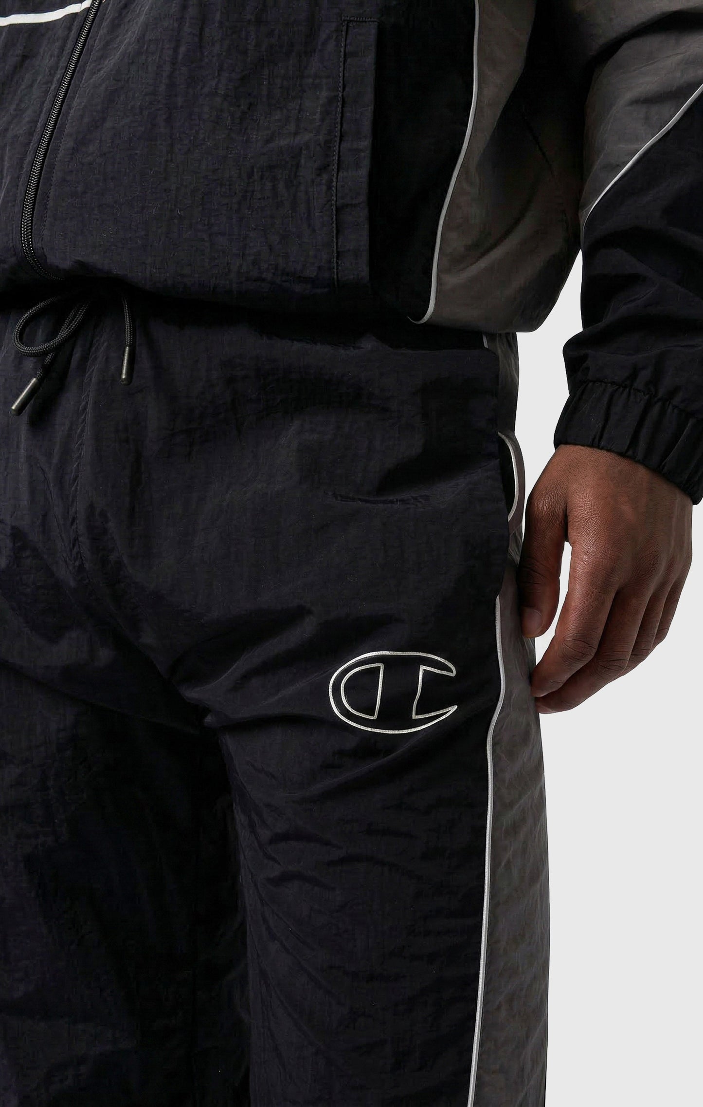 Men's Loose Fit Woven Nylon Pants