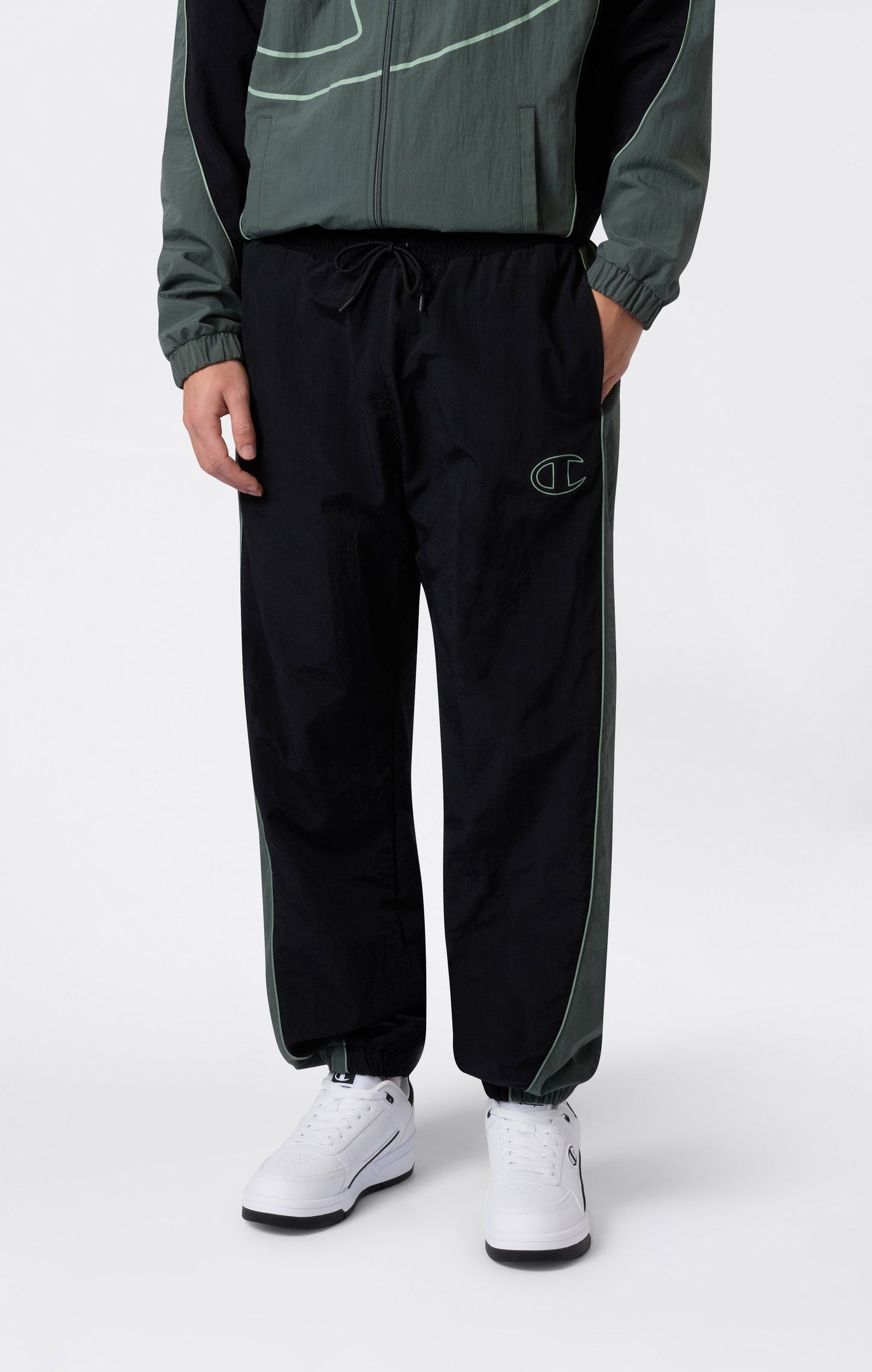 Men's Loose Fit Woven Nylon Pants