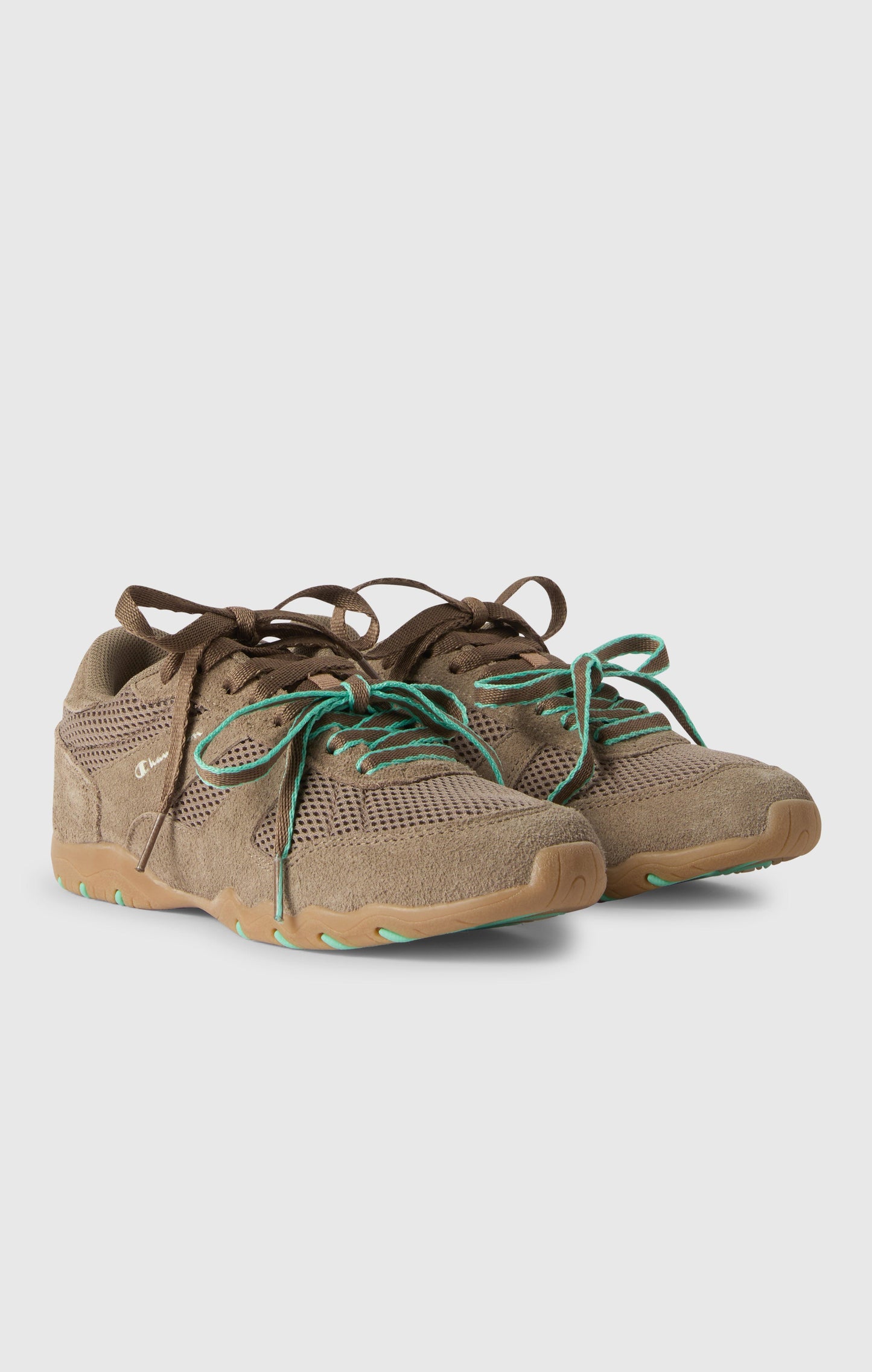 Unisex Low Pro 00s Court Trainers