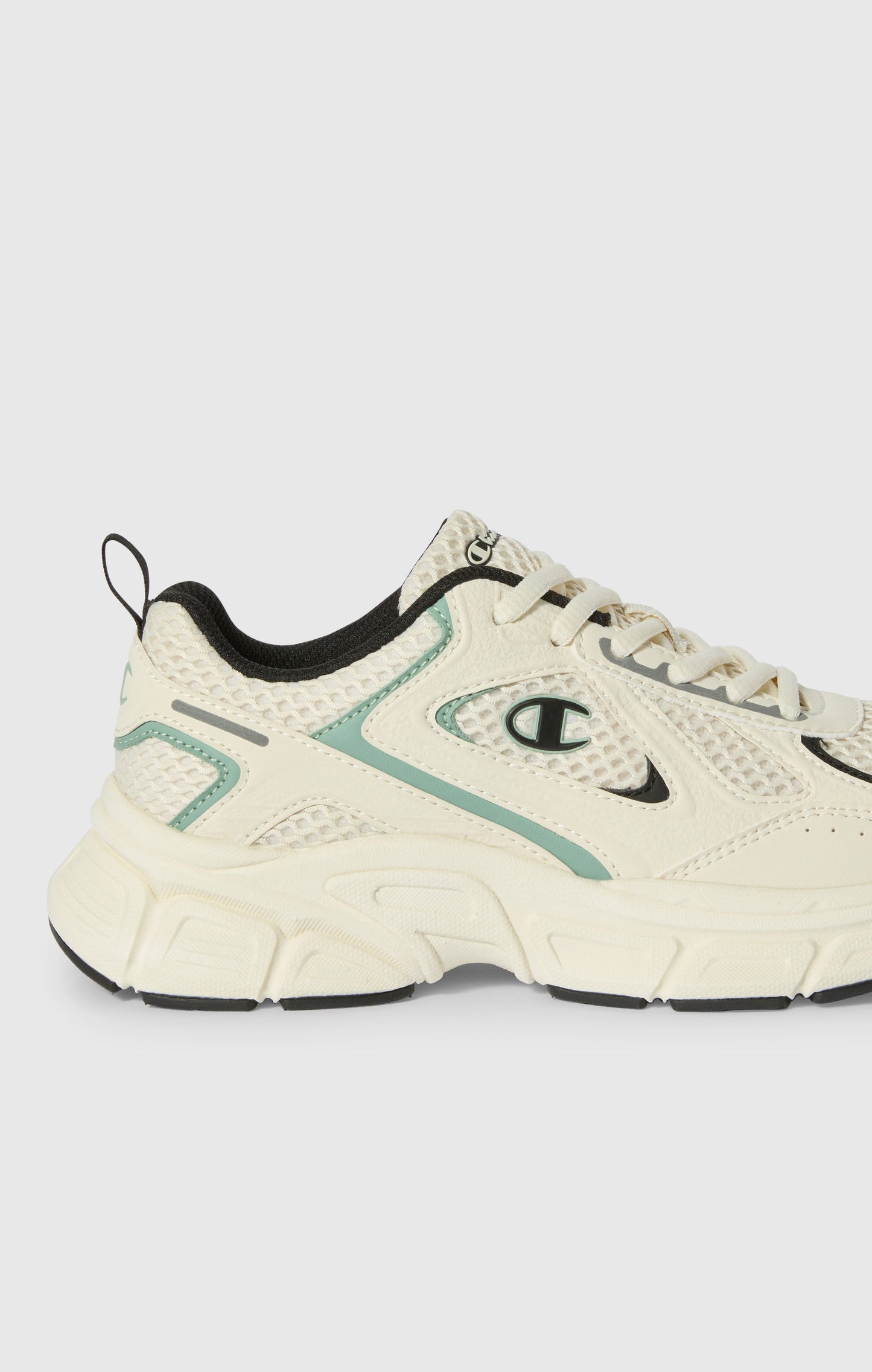 Unisex RT25 Mesh Low Cut Trainers