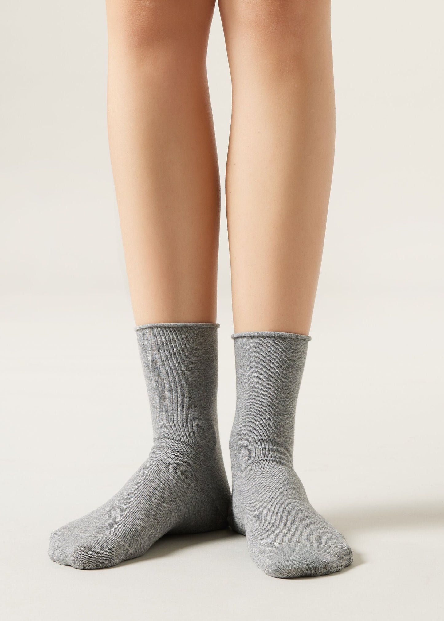 Non-Elastic Cotton Ankle Socks