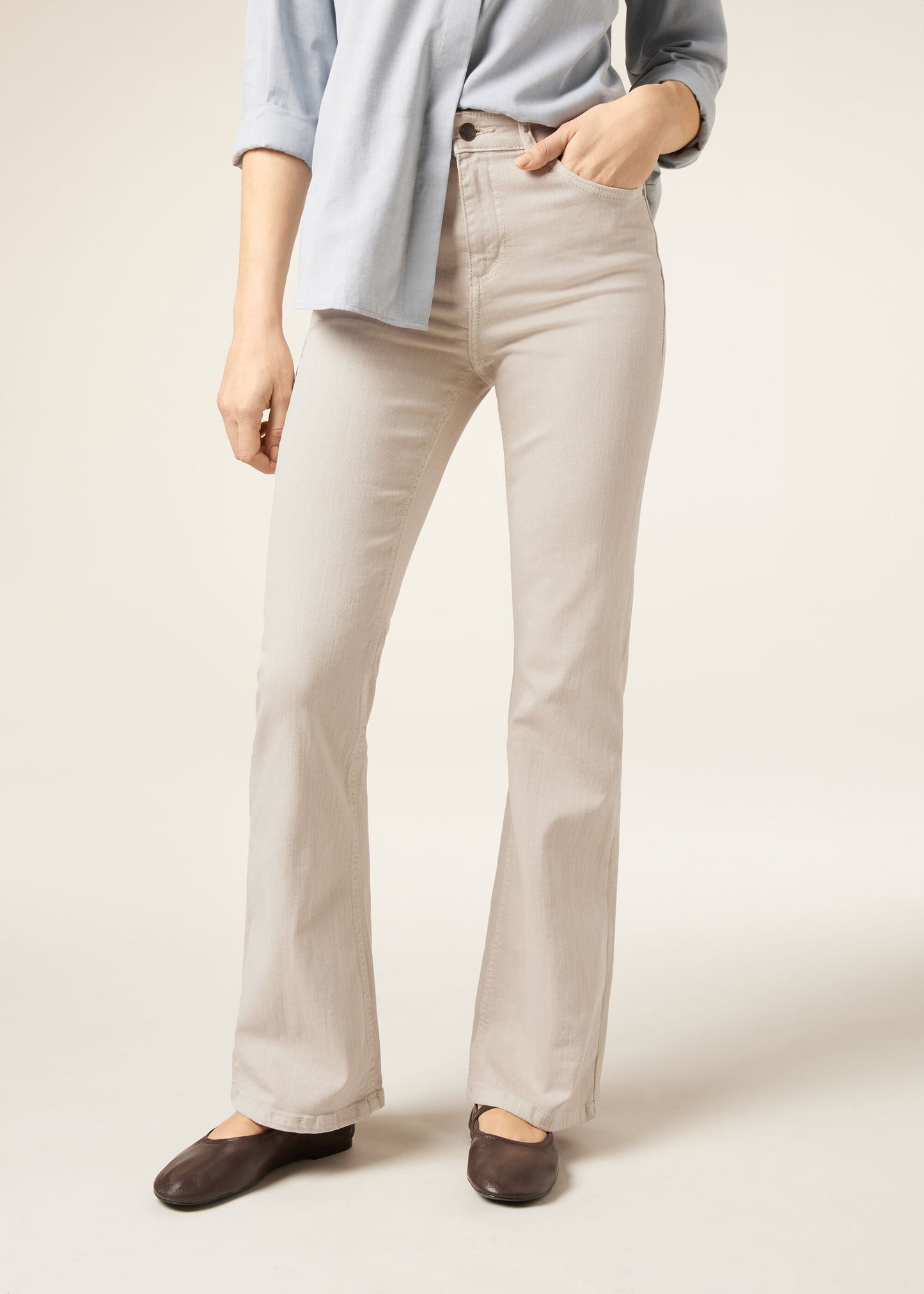 Flared Stretch Jeans